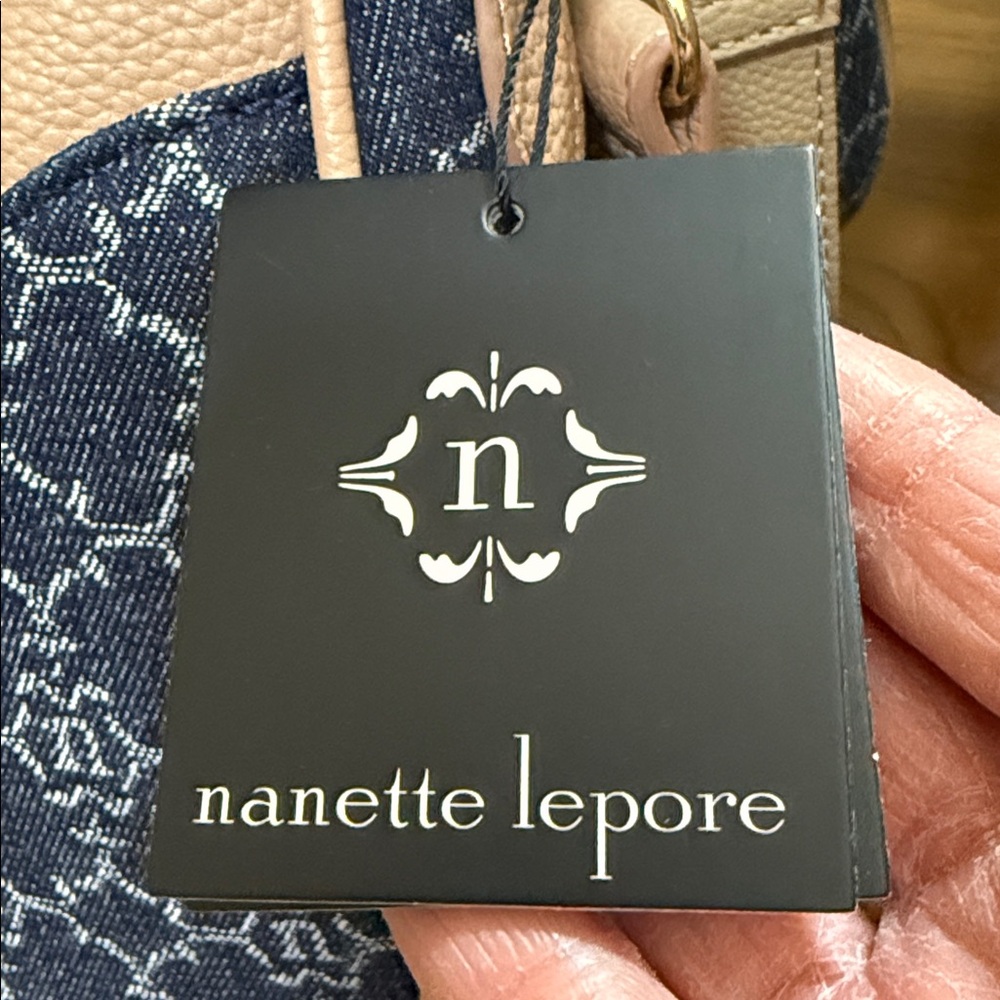 Nanette Lepore Blue Patterned Shoulder Bag. Removeable  handle & crossbody strap - Picture 6 of 16